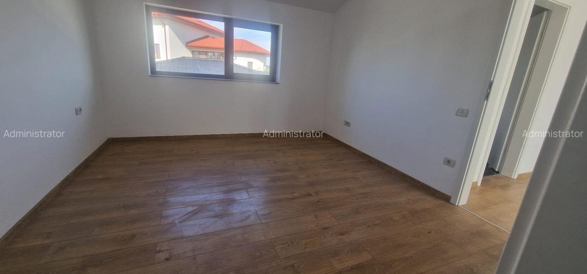 Mogosaia Livezilor vila 2025 P+M,livi+4 Dormitoare+3bai,curte 504mp comison 0% - 14