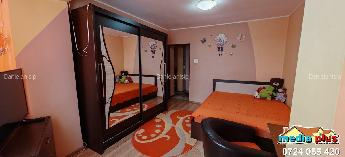 Apartament 4 camere decomandat, 100 mp, Micro 18 – Bld. Brăilei, - 3