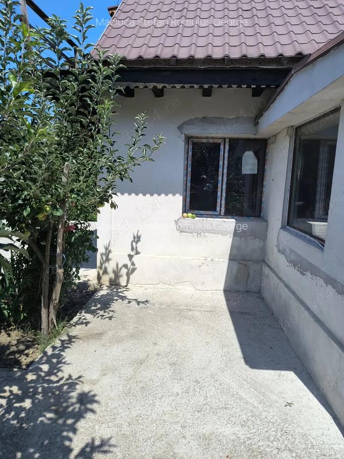 Casa de vanzare bordeasca veche - 5