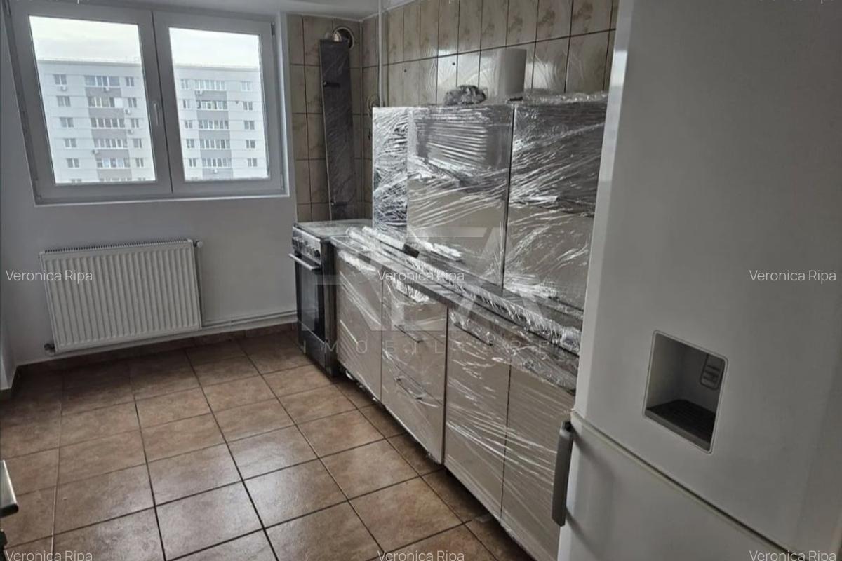 3 camere 8/10, bloc 1980, 75mp -Drumul Taberei - 9