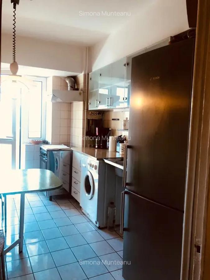 3 camere Decomandat, Victoriei, Titulescu, Mobilat si Utilat - 10 3 camere Decomandat, Victoriei, Titulescu, Mobilat si Utilat - 10