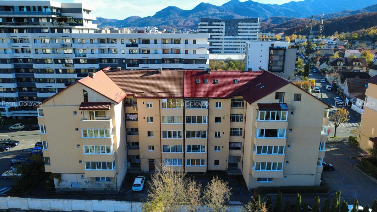 Apartament 3 Camere Suprafață Generoasă - 2 Apartament 3 Camere Suprafață Generoasă - 2