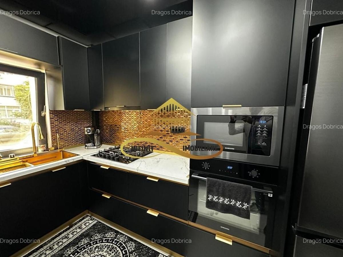 Apartament 3 camere decomandat de vanzare Nord - Bacau - 9