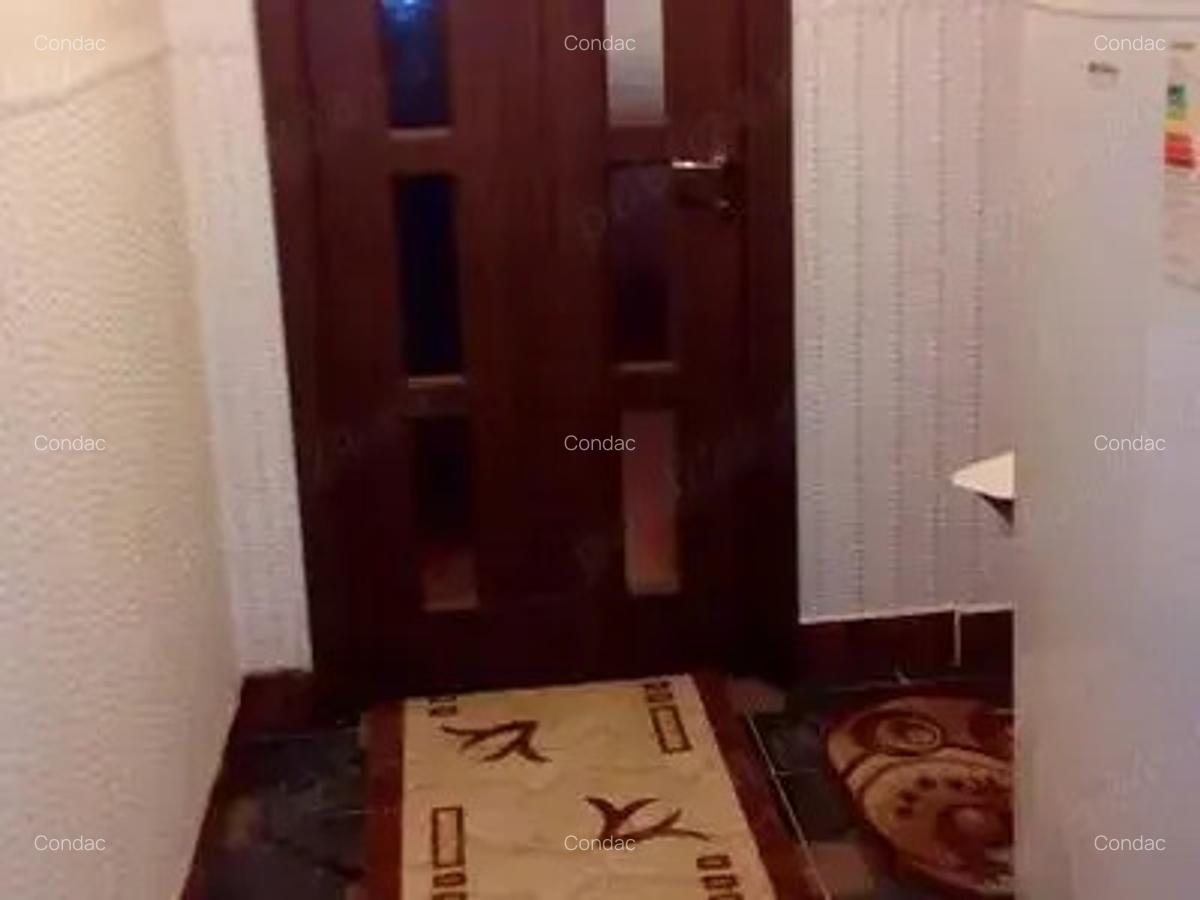Vand apartament 3 camere , zona Bartolomeu Nord , Brasov - 6