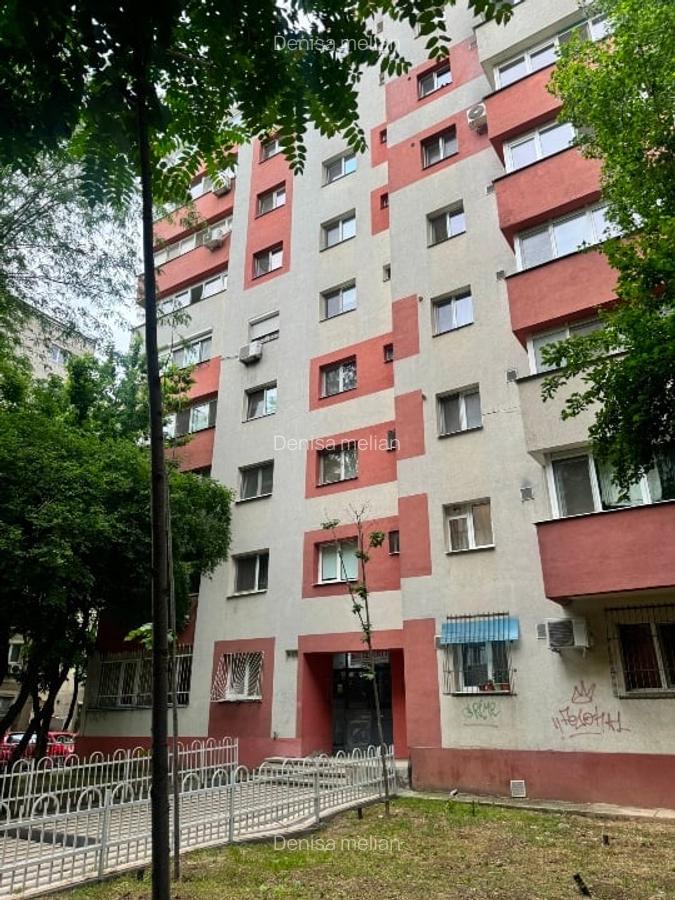 Garsonieră decomandată în Sebastian - 1
