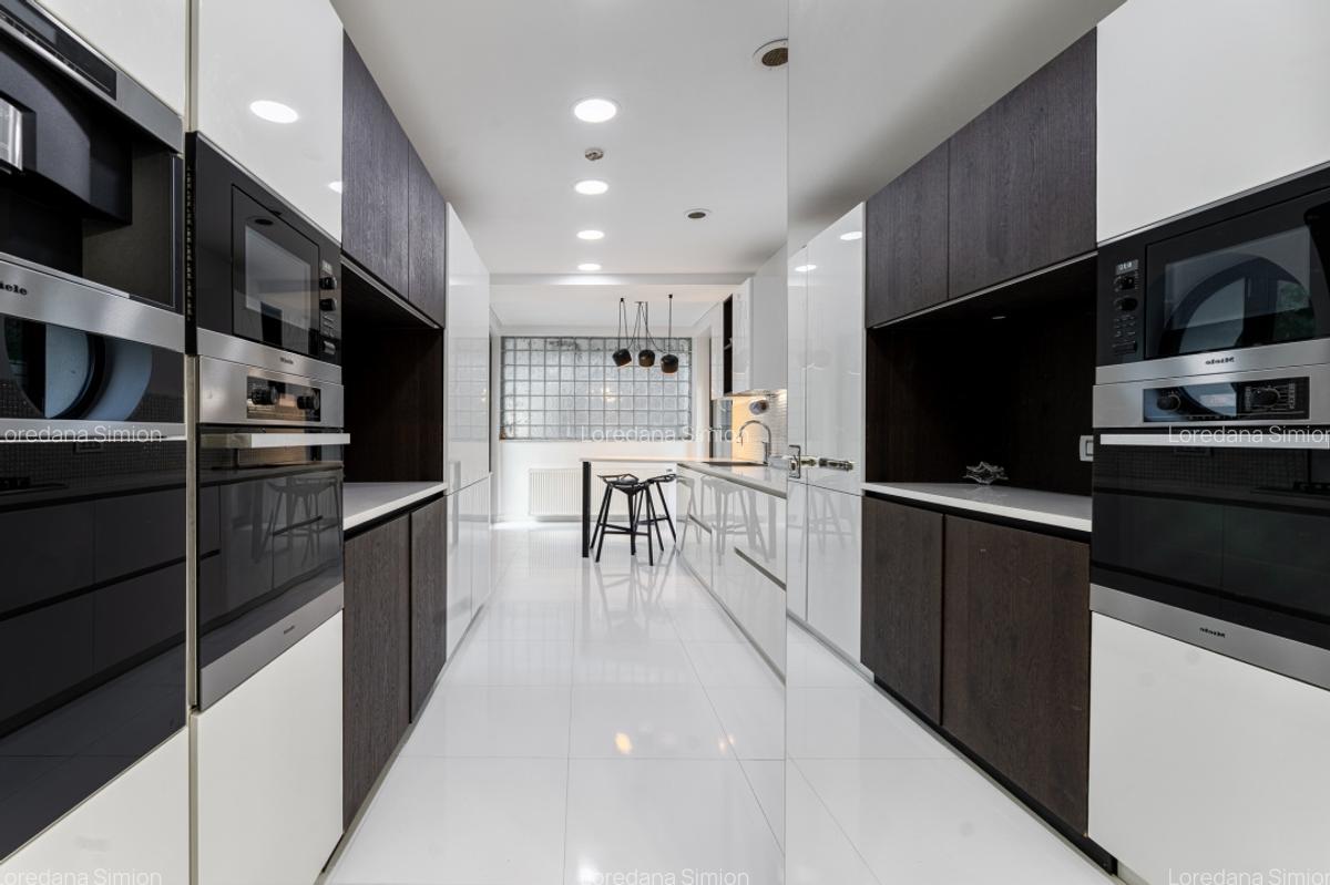 Vila Individuala de Lux in Herastrau - 10 Camere, Cinema, Piscina Reamenajabila - 8