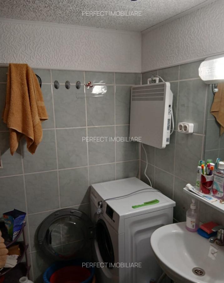 Casa la doar 5km de Ploie?ti, loc.Ghighiu,pre? 88000 - 6