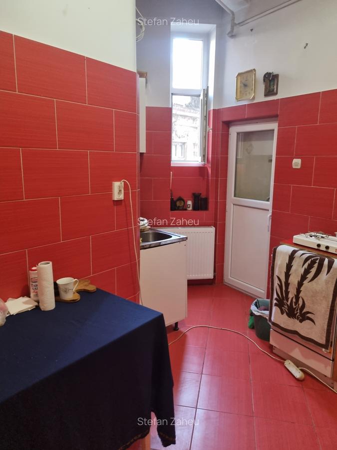 Ultracentral – apartament 3 camere,într-o vilă interbelică deosebită - 4