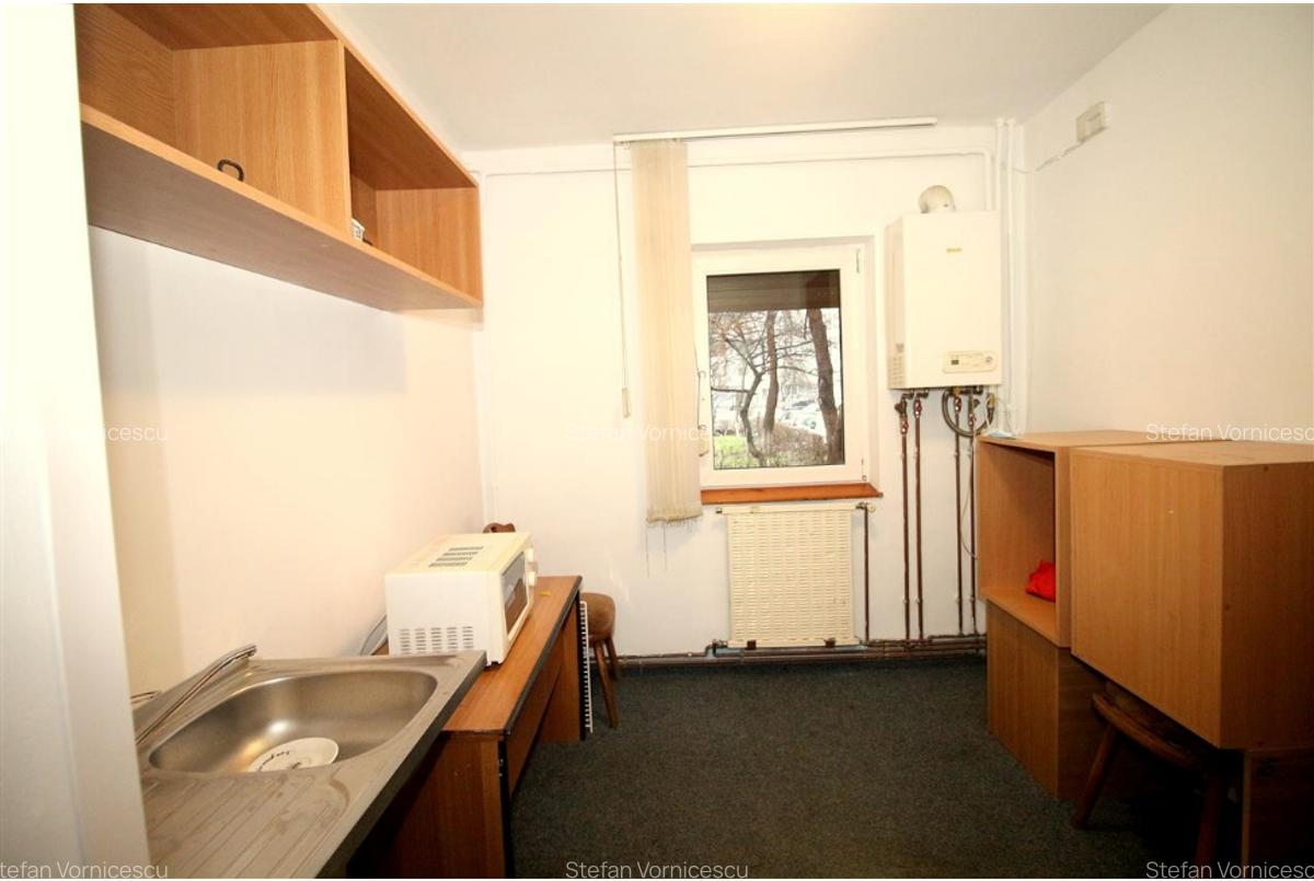 Apartament pentru Birou in centru Palas disponibil imediat 4 camere - 4