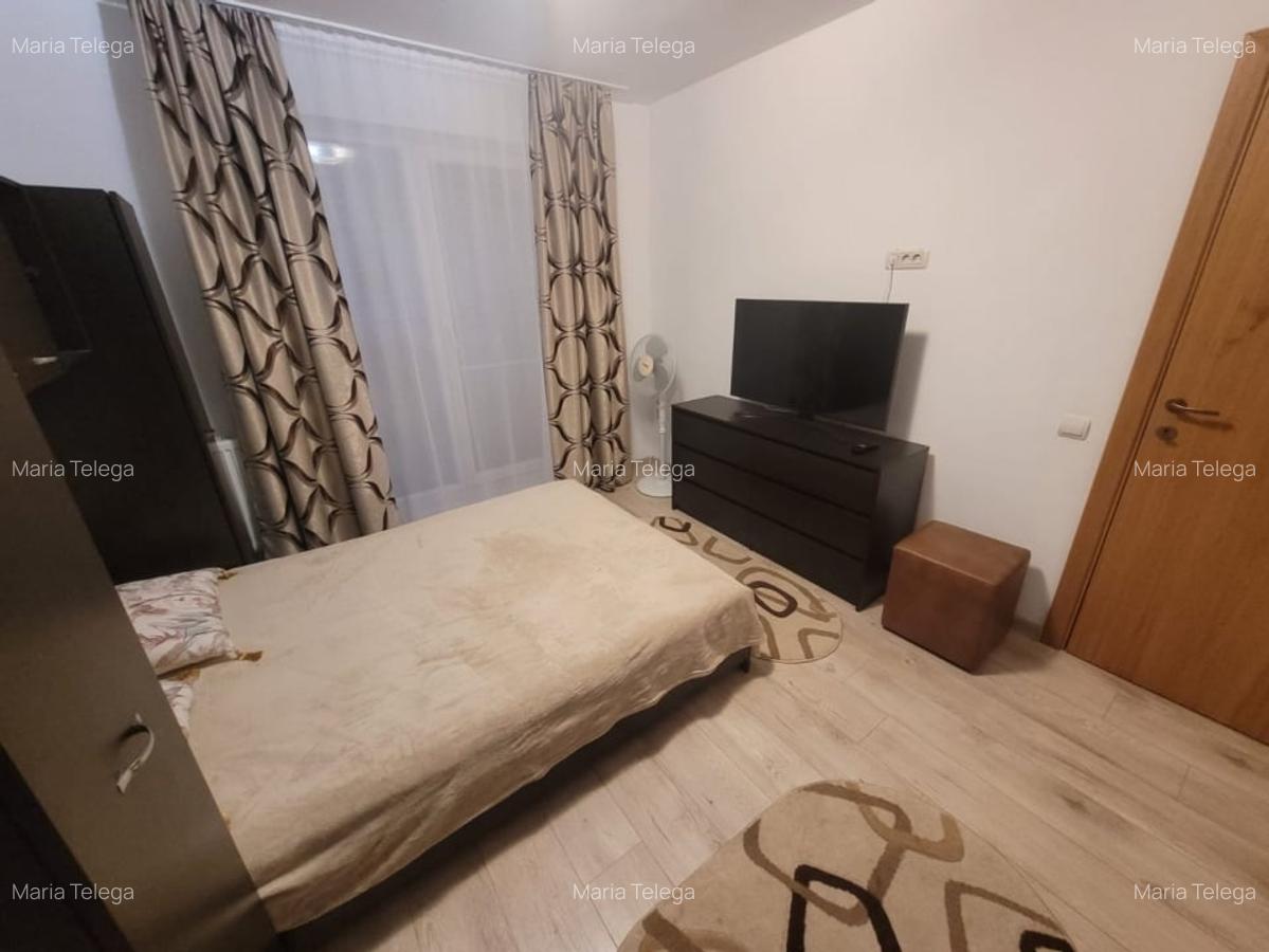 Apartament cu 2 camere decomandat, mobilat în Tractorul - 8