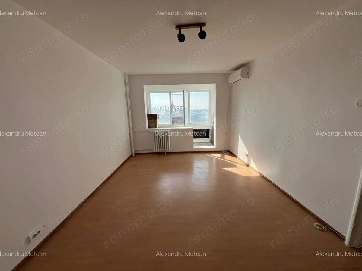 2 camere decomandat priveli?te panoramica Grand Arena Mall - 2