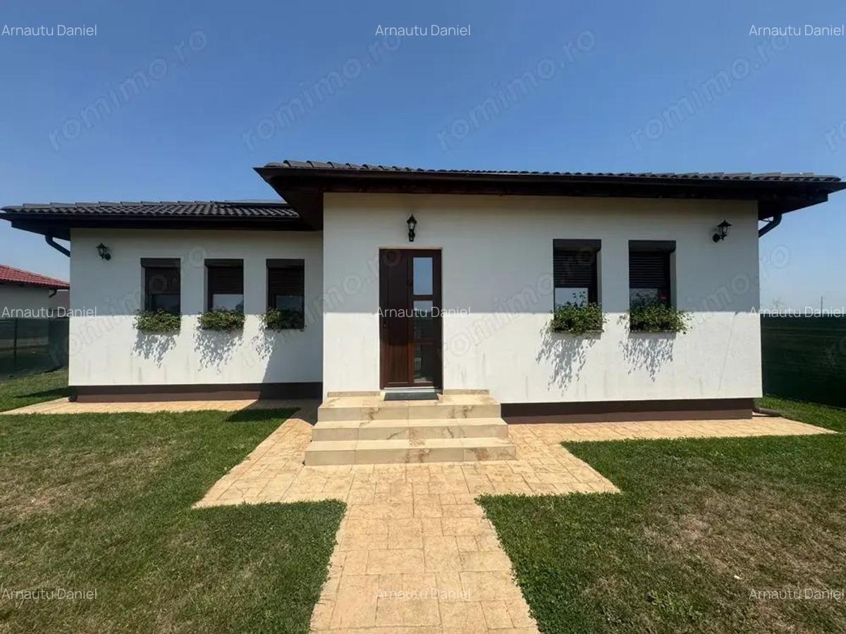 Casa Individuala Mobilata & Utilata | Toate Utilitatile Mo?ni?a Noua | Comision 0% - 20