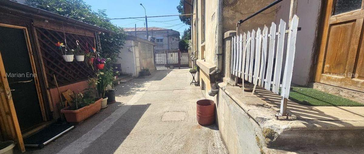 Casa de vanzare Zona Centru, Strada Garii 85.000 - 2
