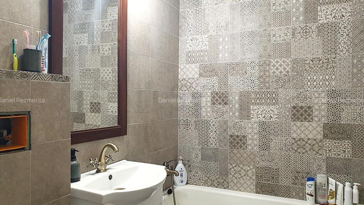 REA1022329 2 Camere Mihalache 1 Mai Piata Chibrit - 10