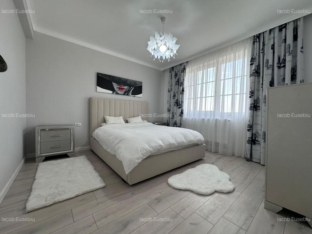 Apartament cu 3 camere semidecomandat, mobilat în Păcurari - 6