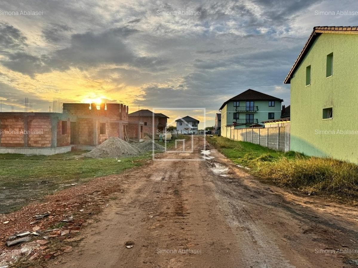 Casa individuala cu 5 camere, 3 bai si 350 mp teren in Sura Mica - 7
