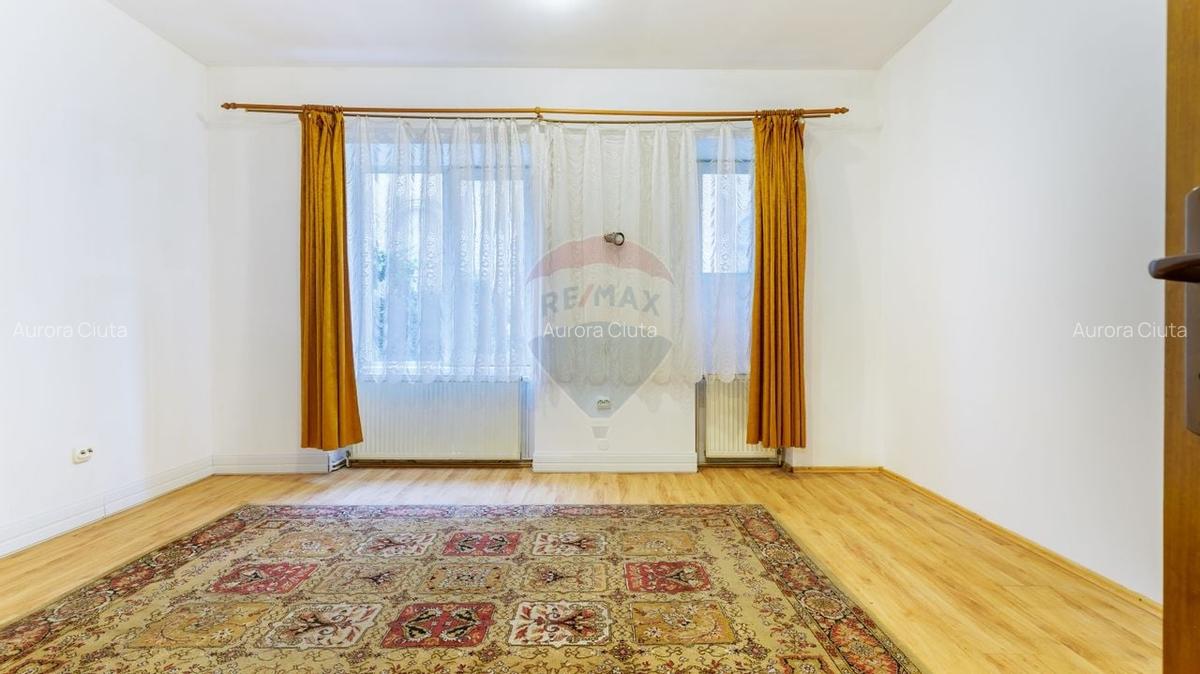 3 camere cu gradina, vila interbelica, Emil Racovita,Central,Comision0 - 7