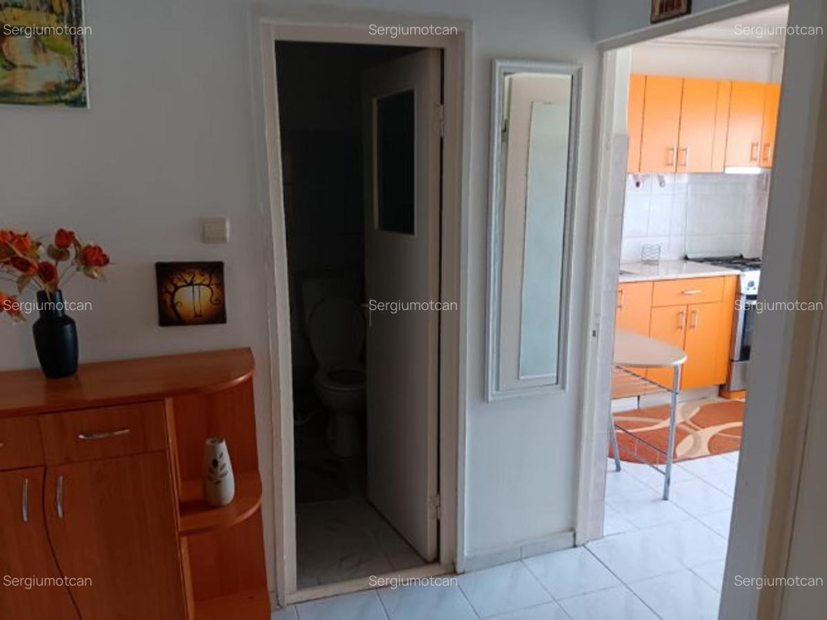 Pacurari Petrom apartament 1 camera decomandat 45 mp cu CT - 7