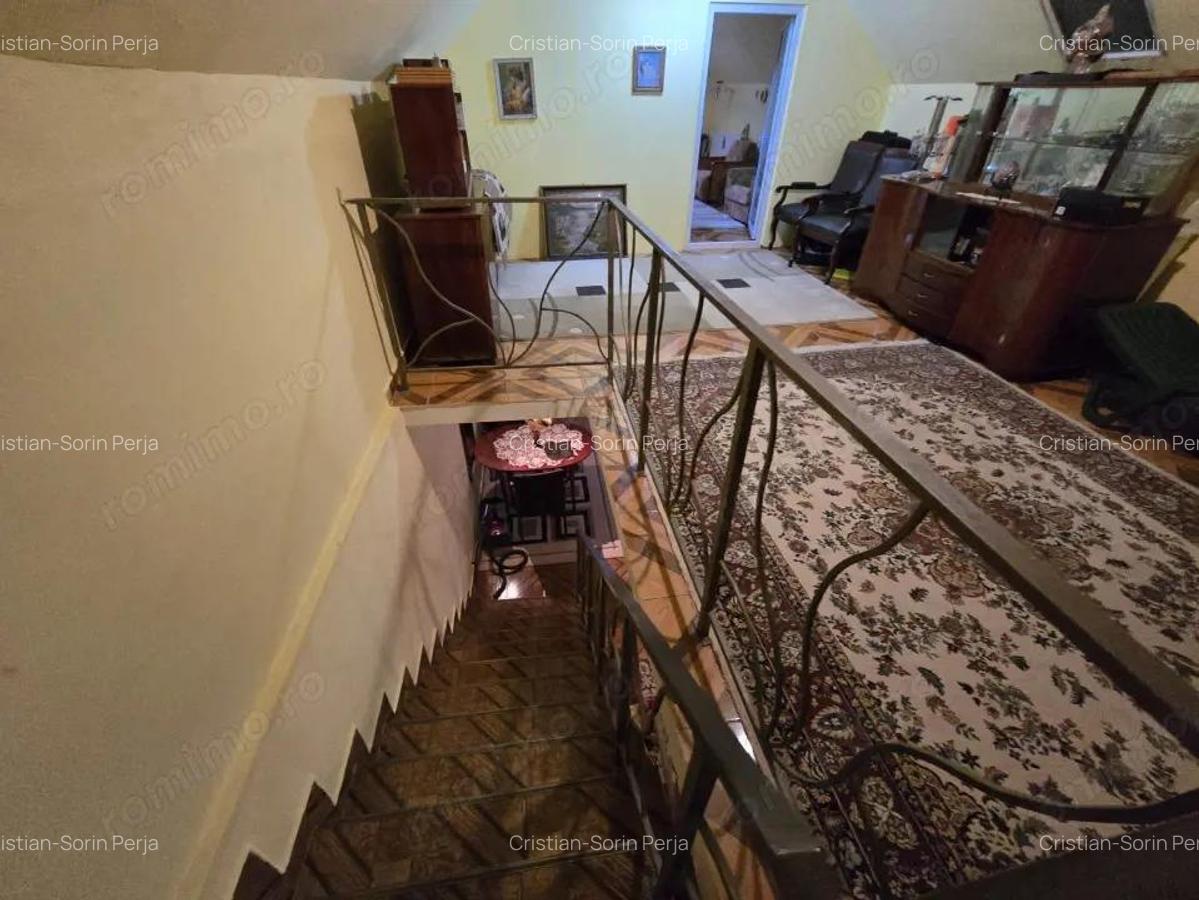 Casa P+M, Suprafa?a utila 220 mp, Teren 1.150 mp, ?tefane?ti - 1