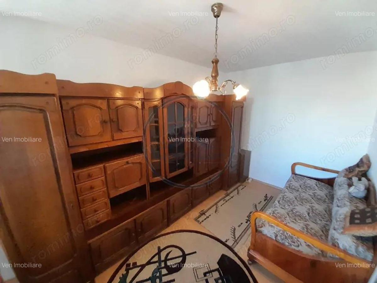 Apartament 4 camere,etajul 2,zona Petru Rares - 9