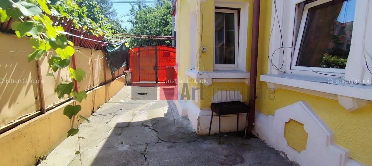 Casa Fitar, Crangasi, zona de case - 11