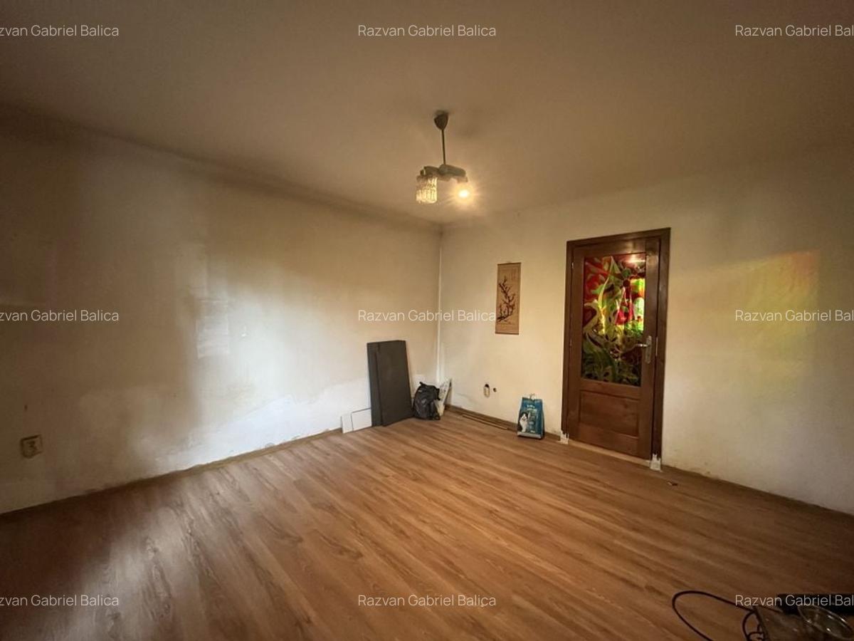 COMISION 0% | Zona linistita | Foarte spatios | Boxa cu CF - 1
