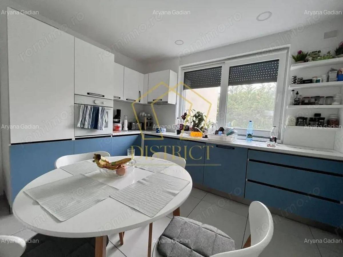 Apartament pe 3 nivele, cu 4 camere si curte comuna | Giroc | Hotel IQ - 7