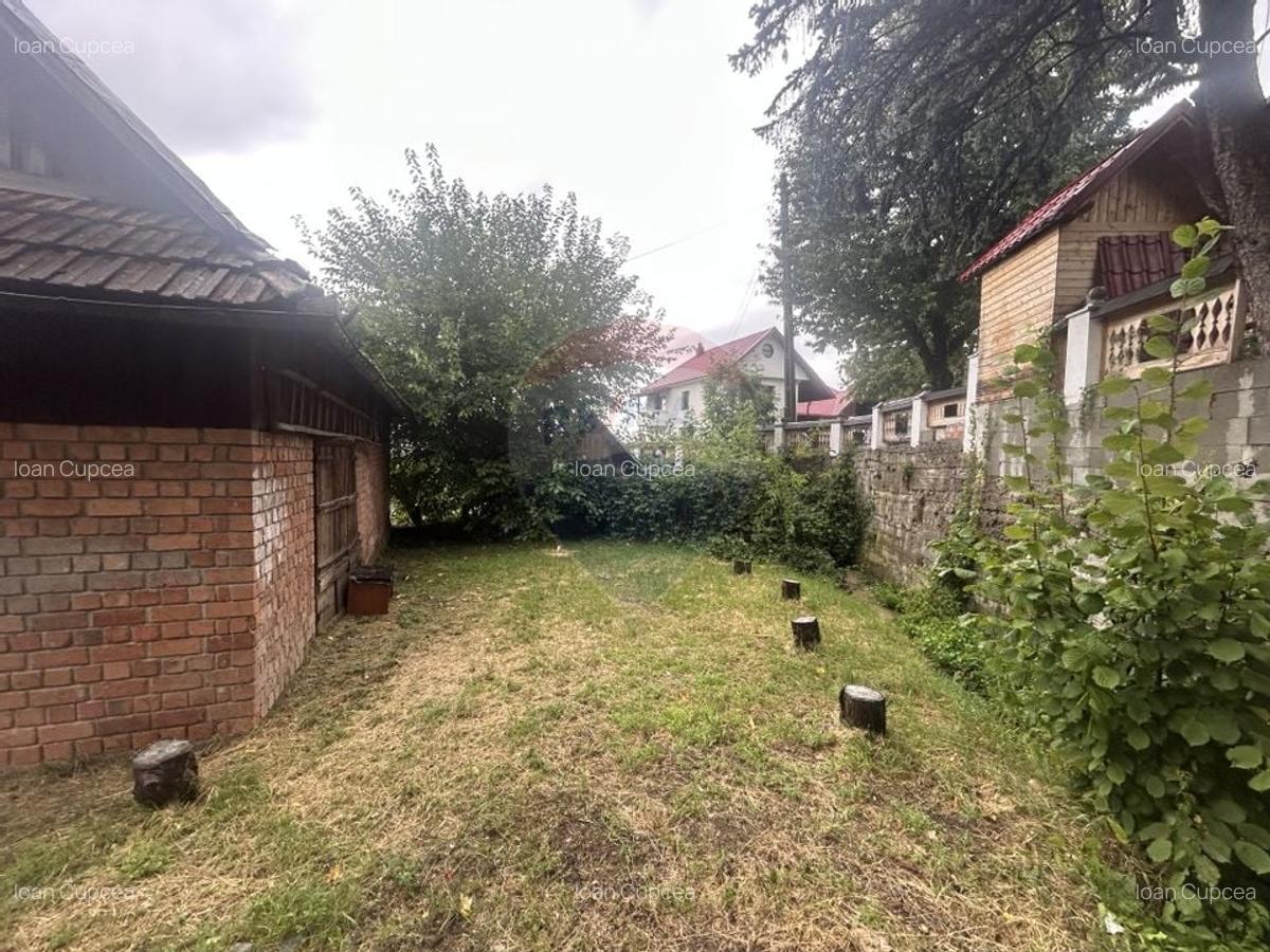 De vanzare casa din caramida cu teren - zona Pensiunea Secret Garden - 46