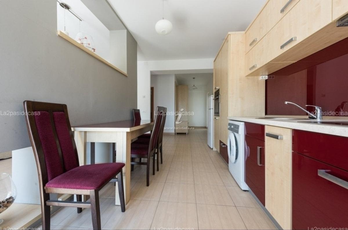 Inchiriere Apartament 2 camere spatios pe malul marii - 4