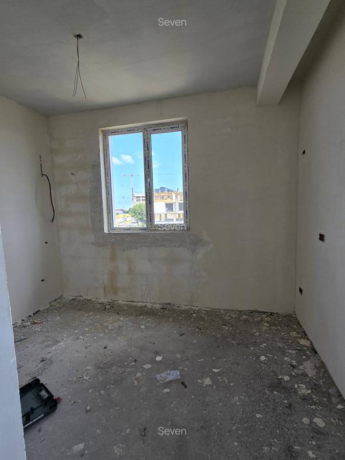Studio 38 mp - zona Km.5 - Bloc nou - 48.000 euro (Cod E11) - 5