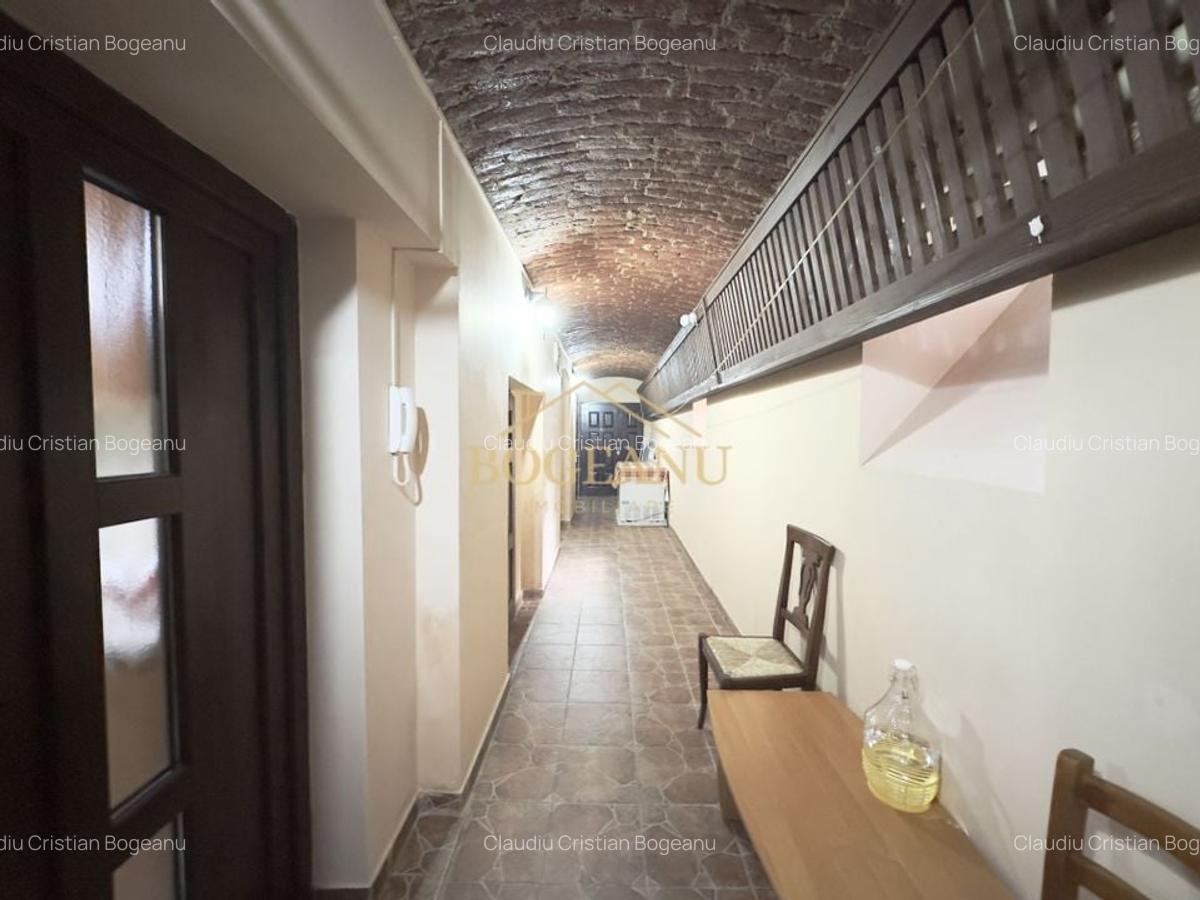 BG04 Ap cu 2 camere,Stil Italian,Zona Centrala - 17