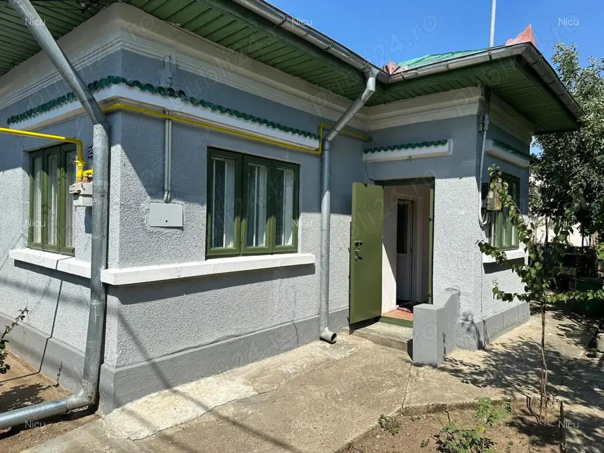 Casa de vanzare zona Rahova! - 2