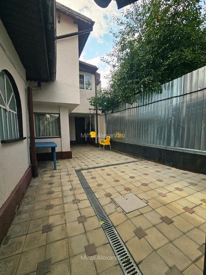 Bucurestii Noi | Casa individuala P+E cu 5 camere si pod | Curte,garaj si anexe - 3