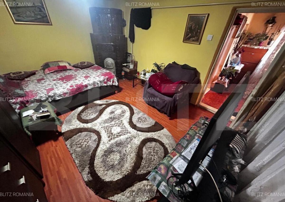 Casa individuala, zona centrala, 2 camere - 4