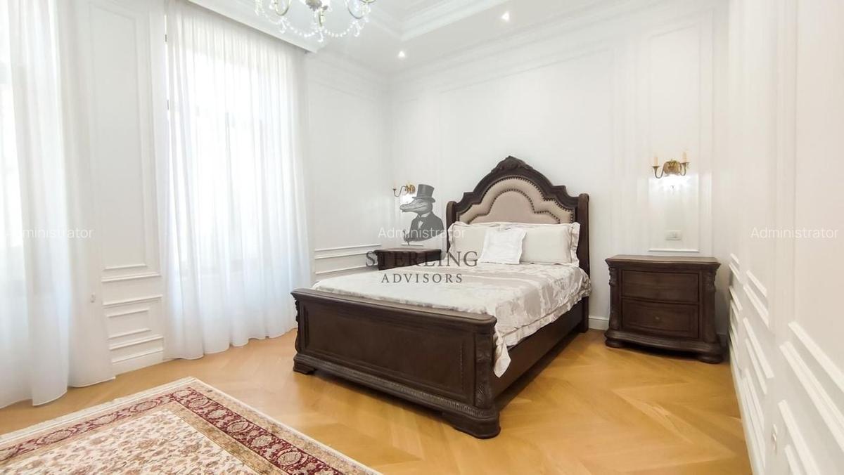 Vila restaurata in cel mai mic detaliu - zona centrala - 43