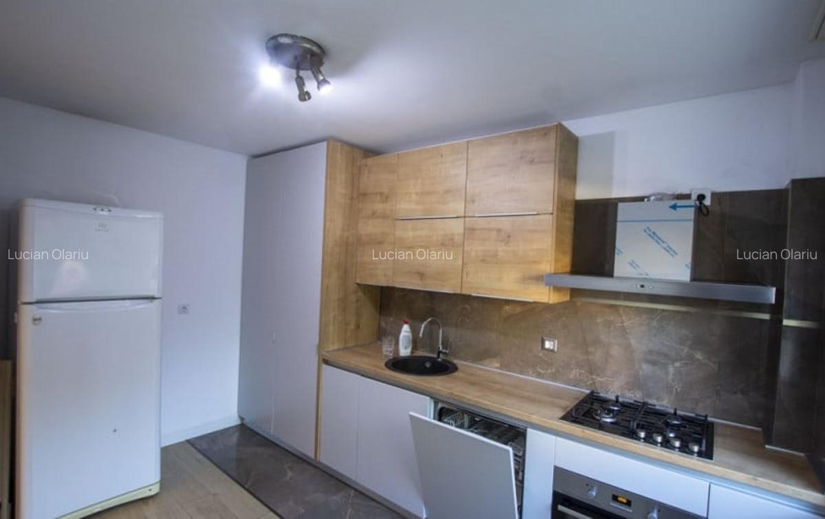 Pipera rond OMV inchiriere vila complex rezidential - 5