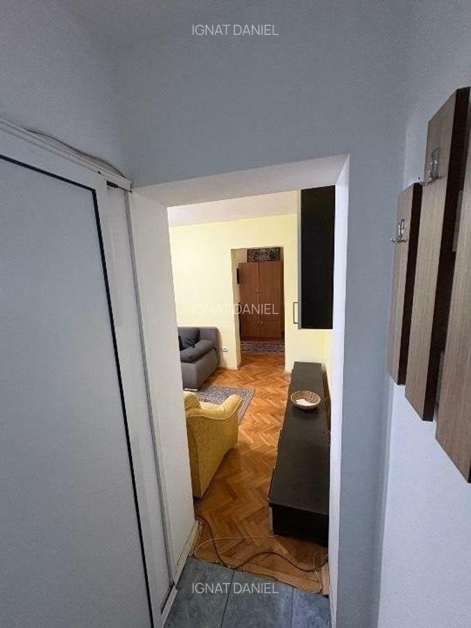 Apartament cu 2 camere, etajul 3/4, zona Podu Ros - 2