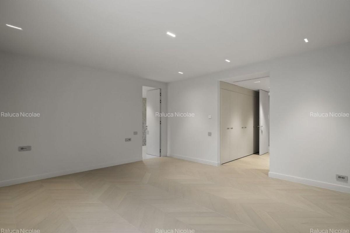 Apartament cu 4 camere decomandat, mobilat în Aviatorilor - 12