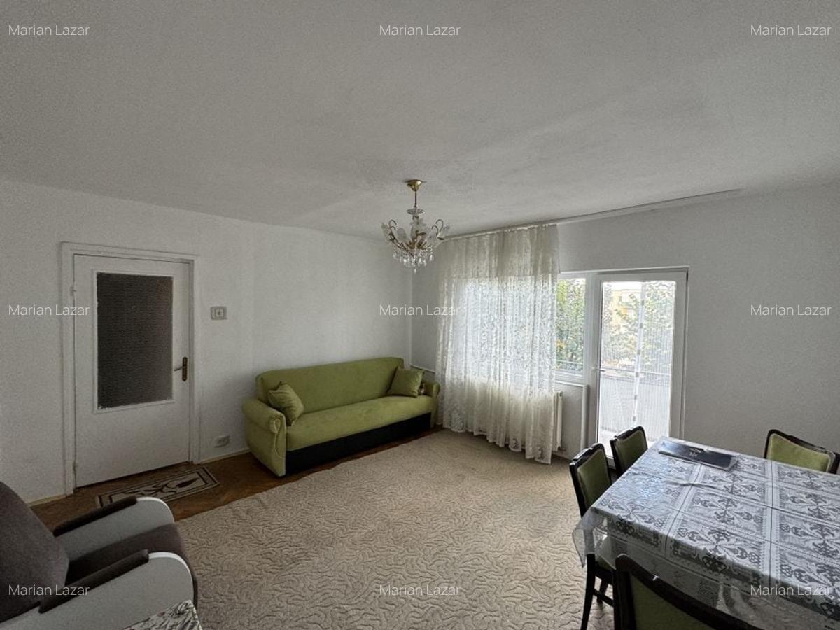 Apartament cu 4 camere de vânzare - Zona 100, Micălaca - 14