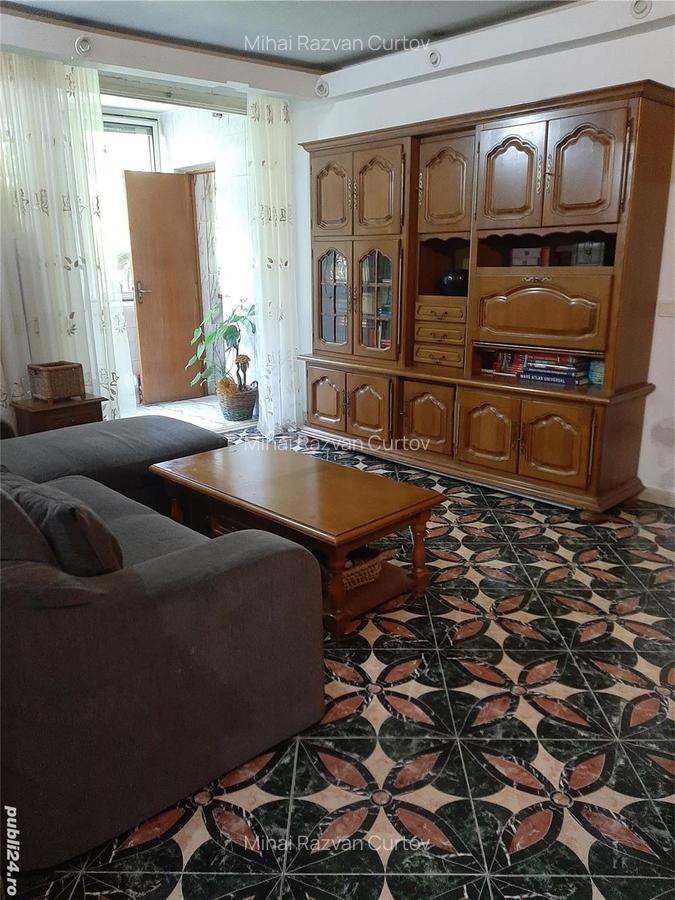 Apartament 3 4 camere-Titan Pia?a Mini? - 8