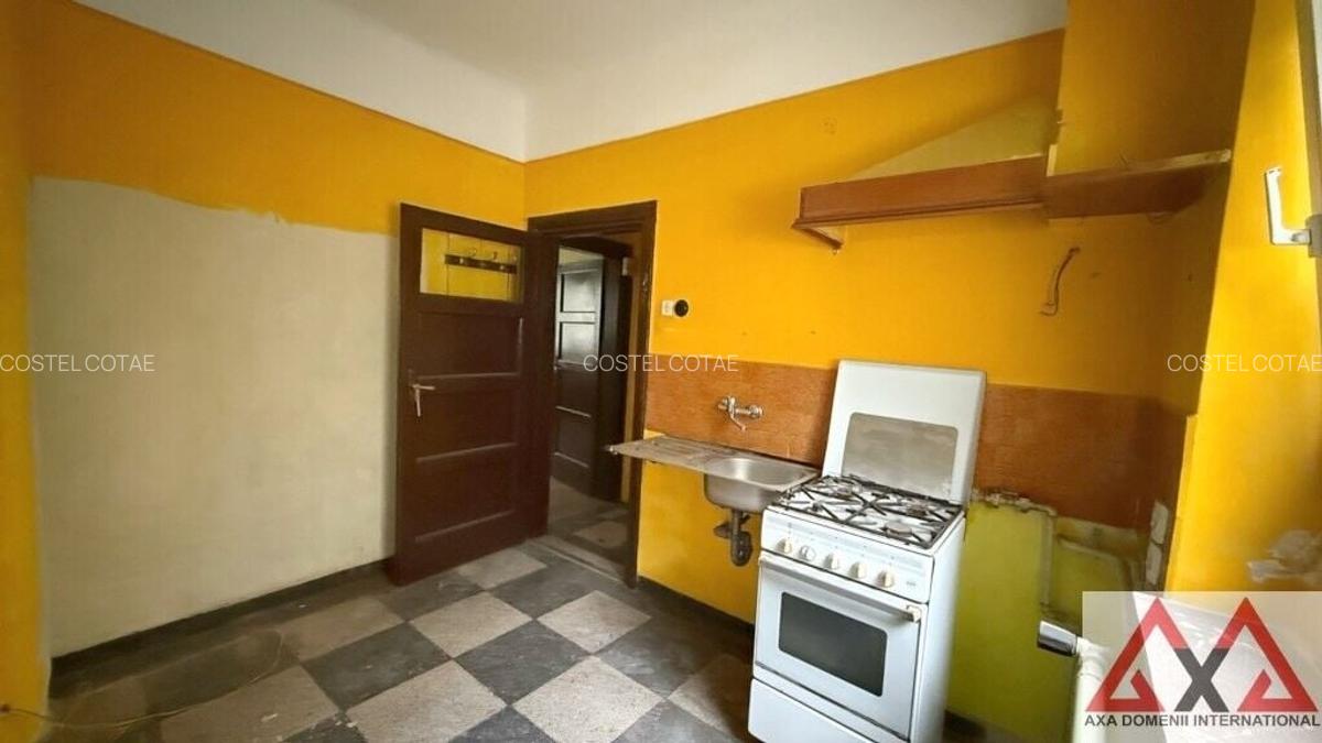 Vila interbelica, pod mansardabil, elemente originale - in Vatra Luminoasa! - 9