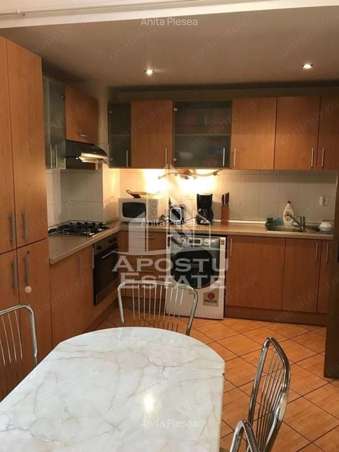 Apartament 4 camere, decomandat,centrala proprie,zona Aradului - 8