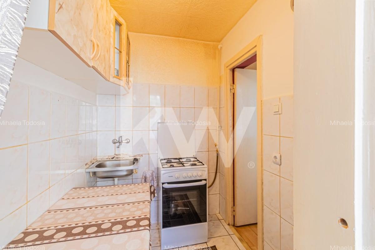 Garsoniera ideala pentru locuit sau investitie, Brasov - COMISION 0% - 6