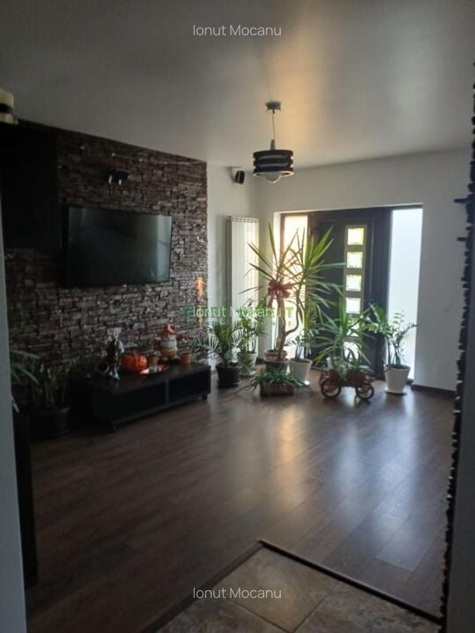 De vanzare casa P+1 cu teren 1000 mp  Comuna Berceni - 20