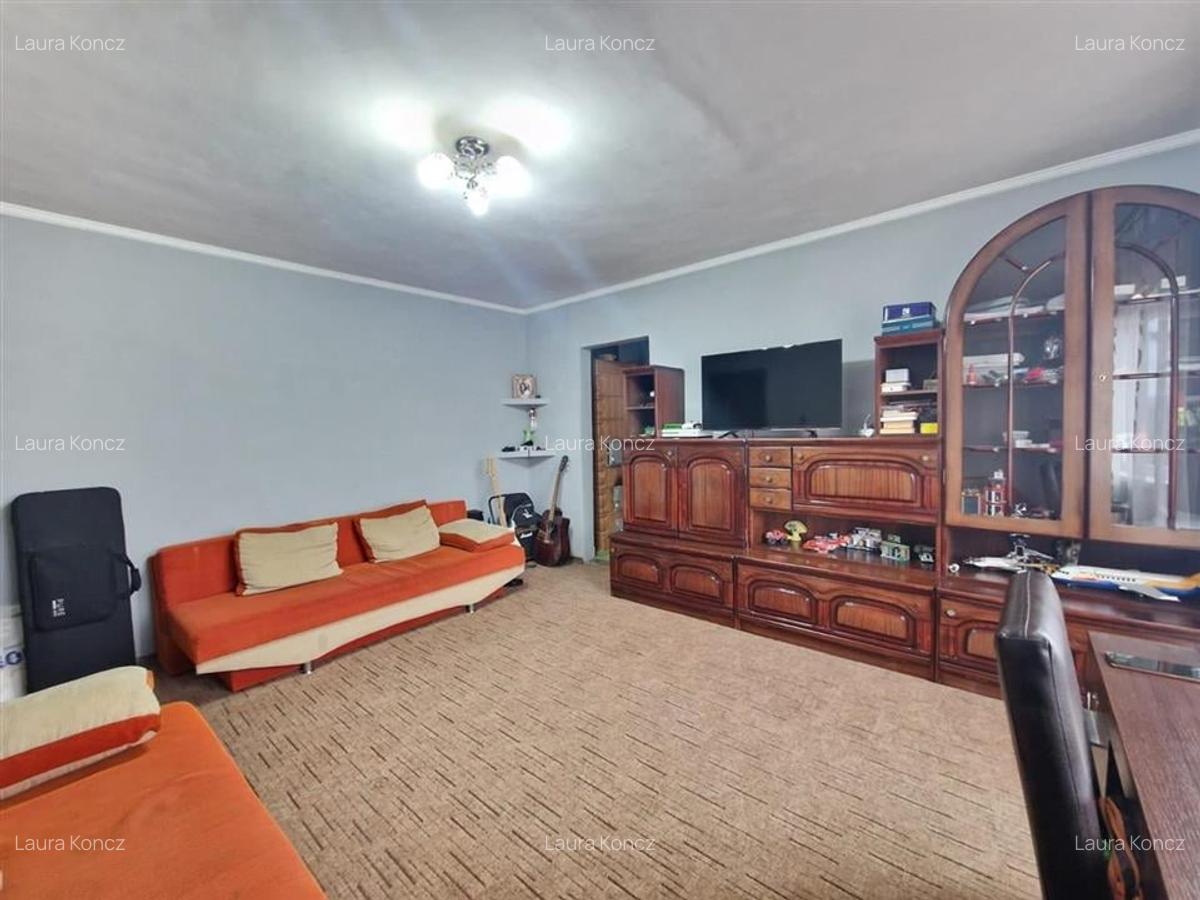 Apartament cu 2 camere semidecomandat în Central - 3