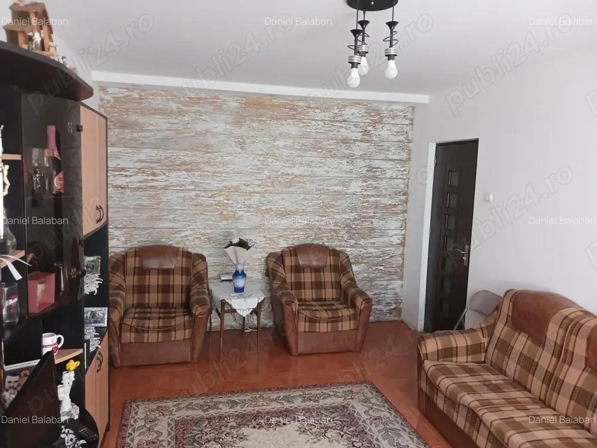Apartament 4 camere parter micro 16(in spate la complex siret) - 7