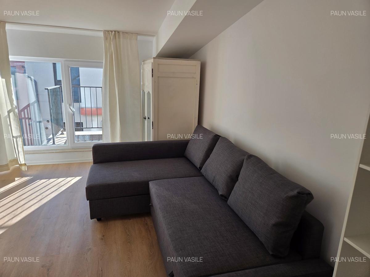 Garsoniera utilata,mobilata ,totul nou ,prima inchiriere ,str Oituz nr 71 - 1
