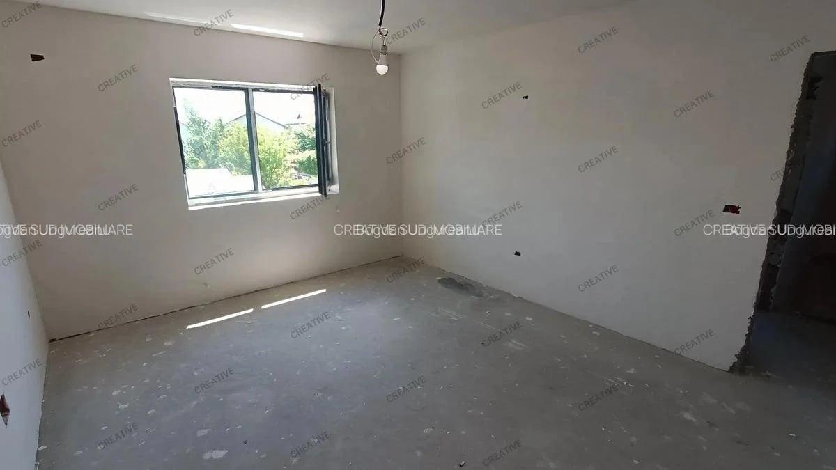 Vila INDIVIDUALA - 4 Camere - 350 mp teren - Sos. Oltenitei DN 4 - 15