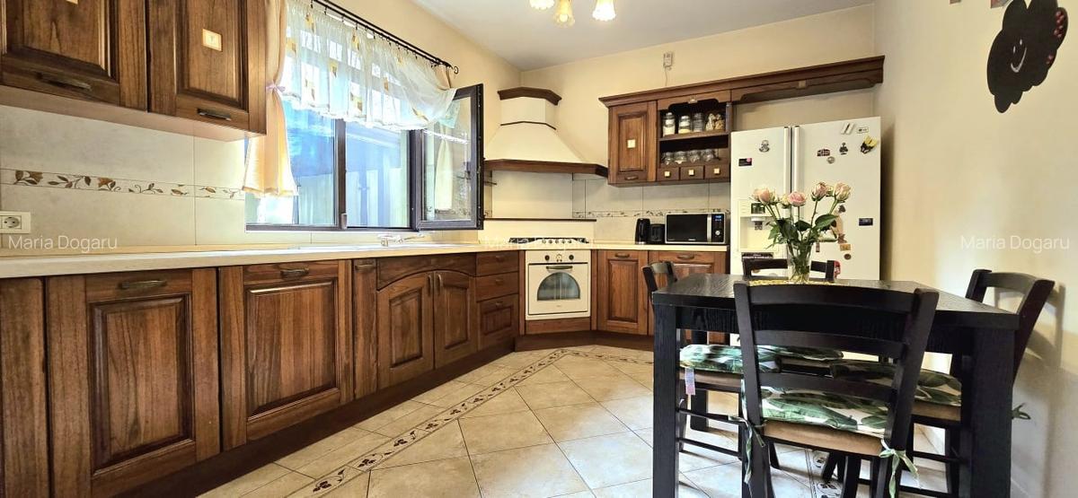 Vila cocheta gata sa devina ,,acasa" pentru tine si familia ta ! - 5