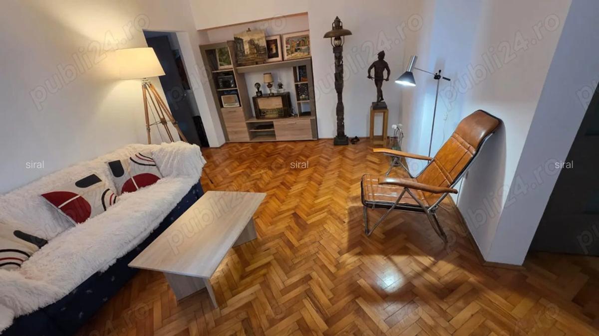 Proprietar, vand apartament 3 camere, ultracentral - 2